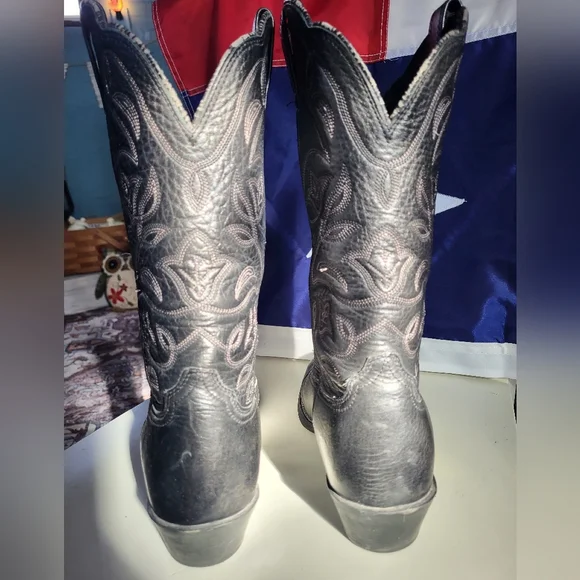 Ariat Black Leather Cowboy Boots - Picture 3 of 10